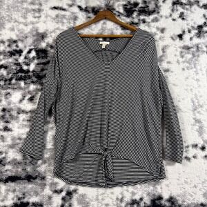 BORDEAUX Black White Stripe Knit Tie Front V Neck Long Sleeve Top S P